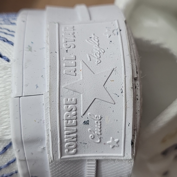 Converse High Top Brand new. - Picture 5 of 12